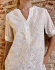 Camicia con ricami 100% cotone